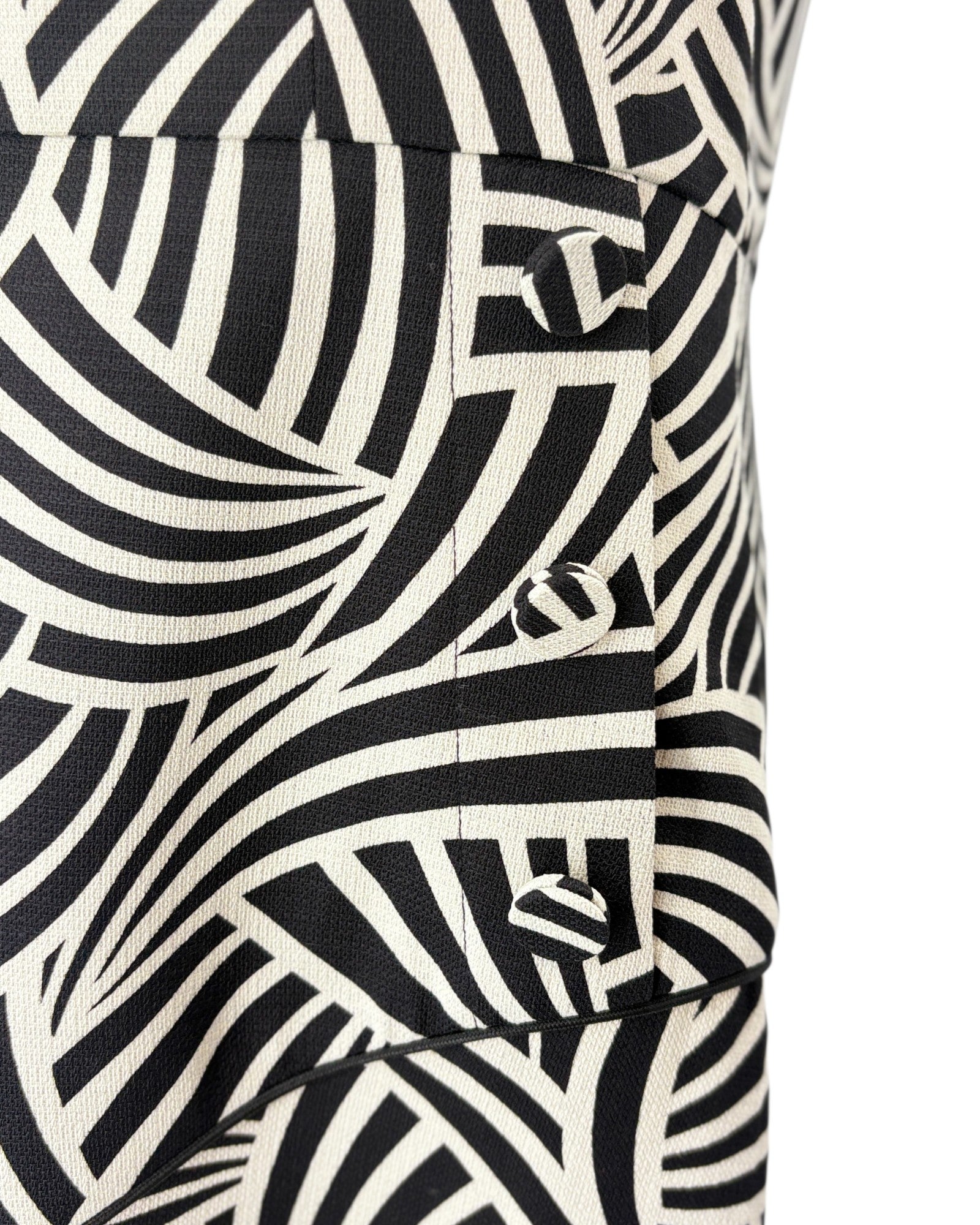 Alexis black and white patterned midi dress details