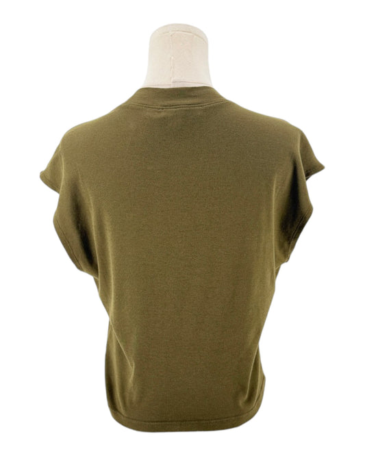 Army green cap sleeve t shirt on a mannequin on a white background