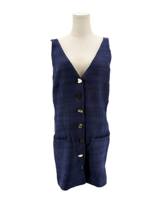 Blue vest on a mannequin against a white background