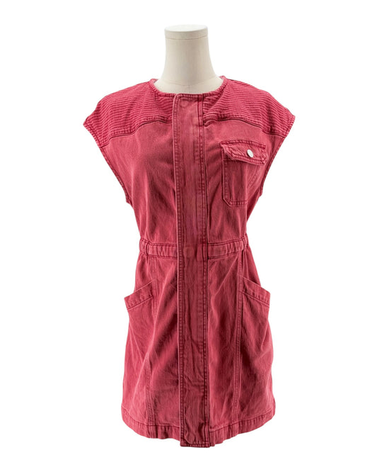 Red sleeveless dress on a mannequin against a white background